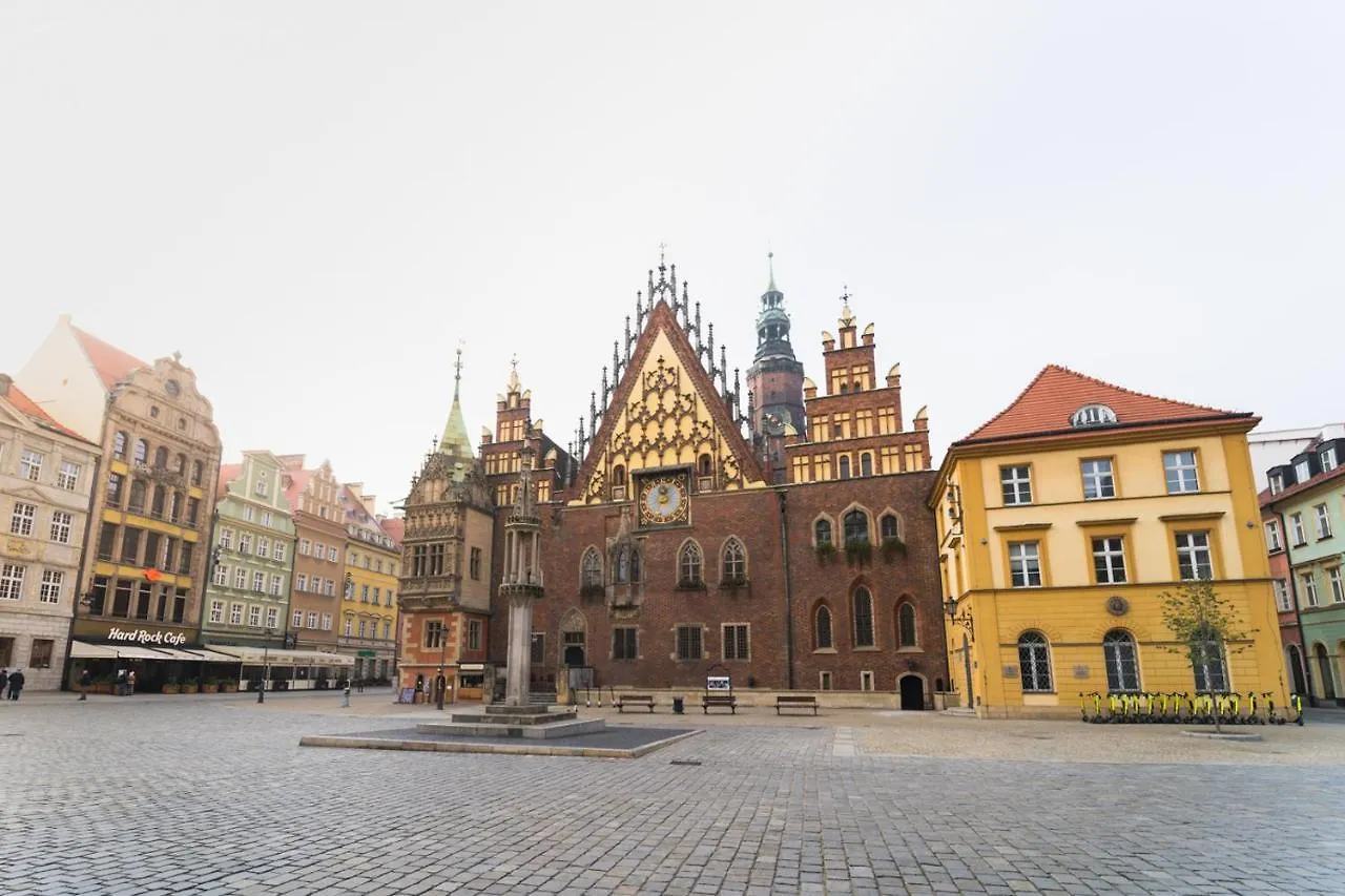Apart Market Square - Rynek 44 - Opposit Town Hall - 3 Rooms Breslavia Appartamento